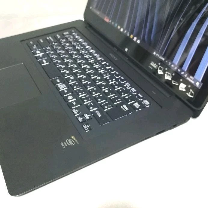 Notebook SONY VAIO SVF15N Core i7 8GB 15 polegadas Full HD bom estado único - Imagem 2 de 4