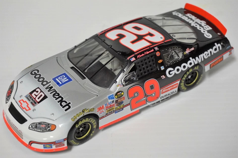 1/24 Kevin Harvick #29 GM Goodwrench / Daytona Special 2005 RCCA Car - 1 of 804 - Image 3 of 4