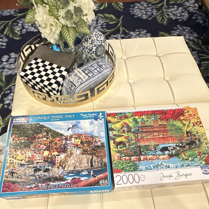 White Mountain Lot of 2 Cinque Terre Italy 1000pc & Joseph Burgess 2000pc