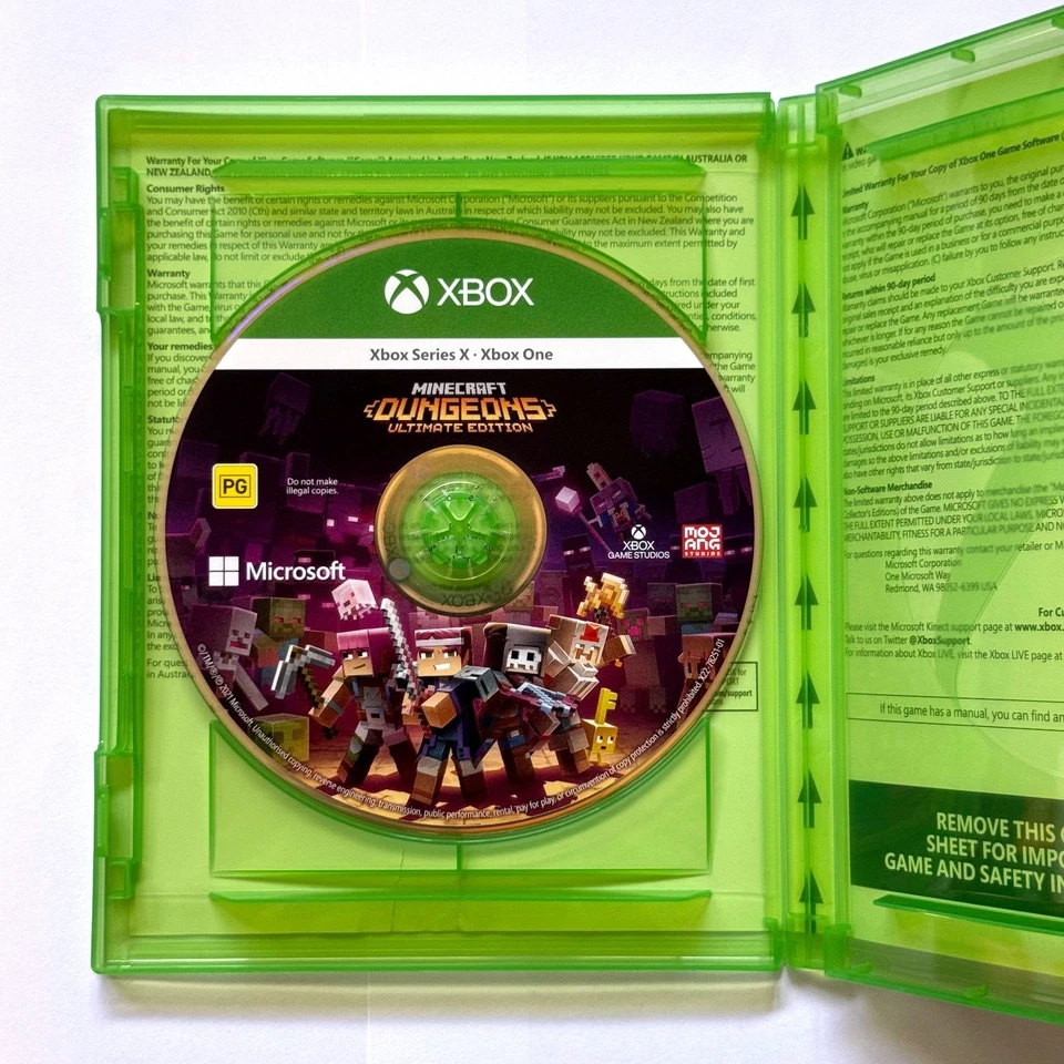 Minecraft Dungeons Ultimate Edition - Xbox Series X / Xbox One Game - Like New - Image 3 of 4