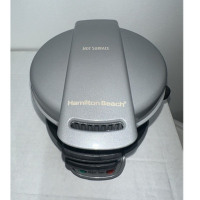 Hamilton Beach Dual Breakfast Sandwich Maker w/ Timer Silver 600 Watt Open Box