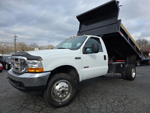 2004 Ford F-550 Super Duty REGULAR CAB 4WD DIESEL DUMP TRUCK