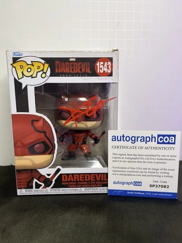 Charlie Cox Signed Marvel Matt Murdock Daredevil Funko Pop #1543 With ACOA COA