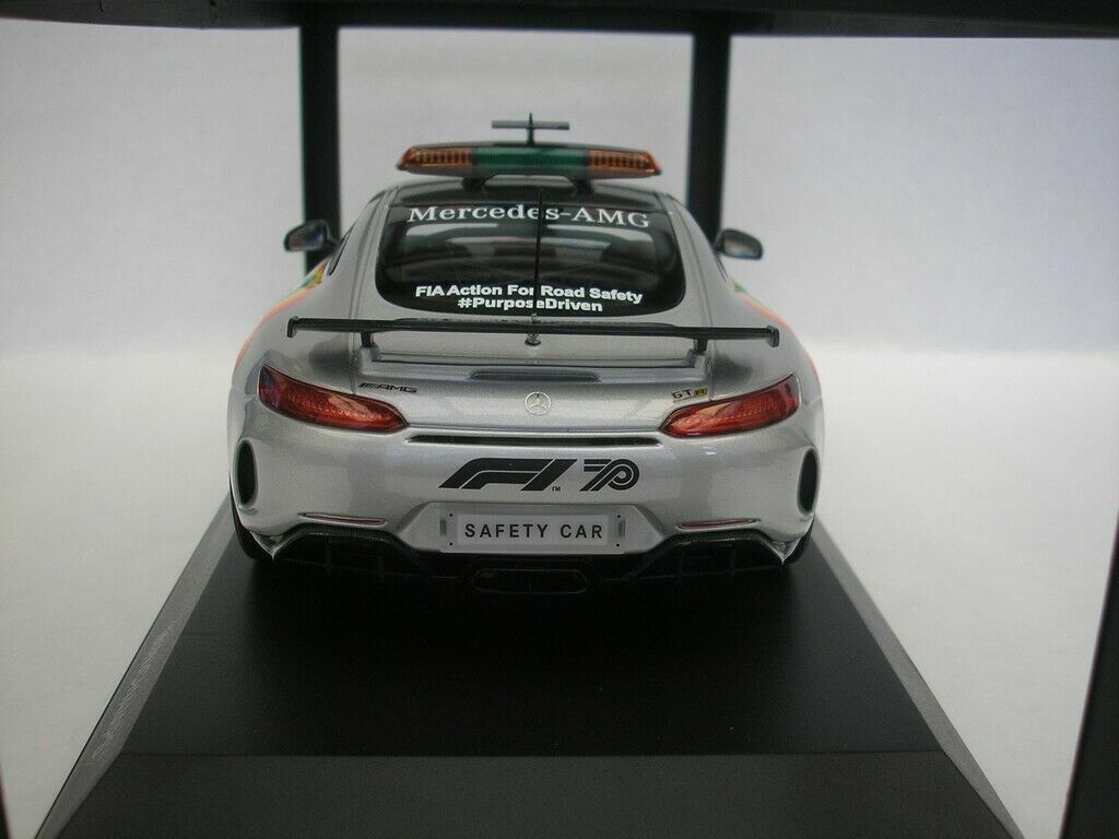 ミニカー Mercedes-AMG GTR official FIA safety car Diecast 1:18 Model Car Minichamps Mercedes-Benz AMG GTR