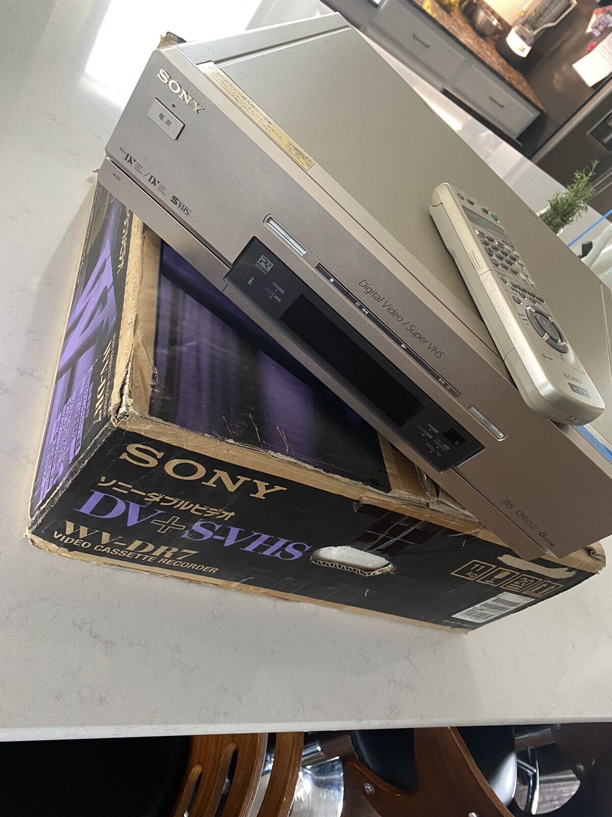 衝撃特価 re-birth 中古品 SONY DV VHSダブルビデオデッキ WV-DR7