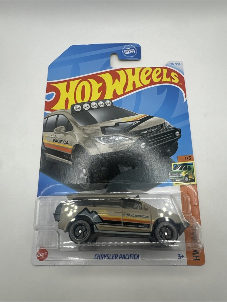 HOT WHEELS 2024 HW VANS 1/5 - CHRYSLER PACIFICA LIGHT BROWN