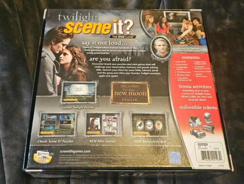 Twilight Saga Scene It? Deluxe DVD Board Game - Edward Cullen Bella Swan Cult - Picture 2 of 4