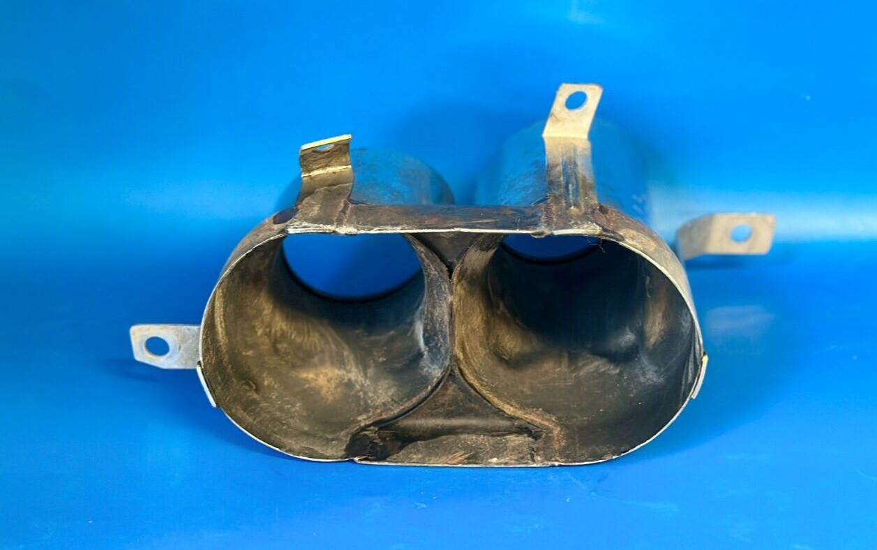 2008 - 2014 AUDI R8 COUPE LEFT MUFFLER TAIL PIPE 420251237 OEM