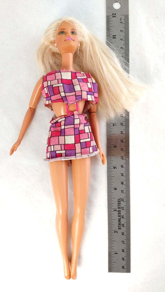 Vtg 1966 Barbie Blonde w Green Eyes Back Lever Moves Jointed Arms