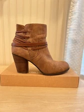 Madden Girl Brown Booties Denice Strappy Block Heel Size 6.5 Zip Up Ankle Shoe