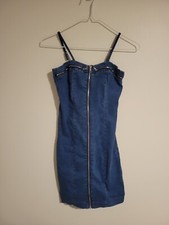 Pretty Little Thing- Denim dress US Size 0 Euc Full Zip Tight Stretchy And Sexy