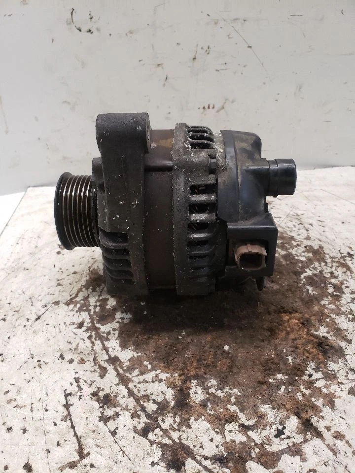 Alternador compatible con 09-14 TSX 1411222 Foto 2 de 4