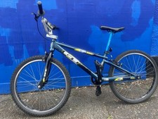 GT Pro Series 24 cruiser BMX Bike 24” Wheels Blue Lightweight retro old school