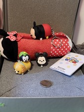 Disney Tsum Tsum Lot Minnie Mouse Pencil Case NWT Mickey Keychain  3 Figures
