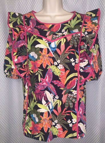 Crown & Ivy tropical print top size large