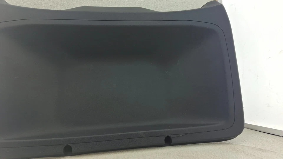 Ford Ecosport 2018-2022 puerta trasera puerta levadiza puerta trasera moldura inferior panel de cubierta OEM Foto 4 de 4