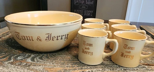 Vintage 1940s Homer Laughlin Tom And Jerry Serving Punch Bowl & 6 Cup Eggnog Set