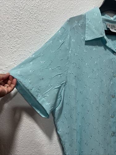 ERENA Women's Teal Color Button Up Floral Embroidered Short Sleeve SZ 2X - Picture 2 of 14