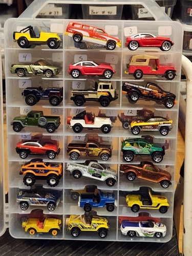 hot wheels/matchbox MOPAR (case #151)JEEP wrangler cherokee dodge trucks caravan