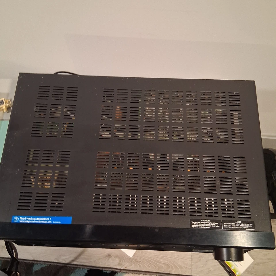 Onkyo TX SR607 7.2 Channel HDMI Home Theatre AV System Bundle With Remote - Image 3 of 4