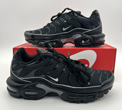 Size 8.5 Mens - Nike Air Max Plus Black Reflective Metallic Silver HV8066-002