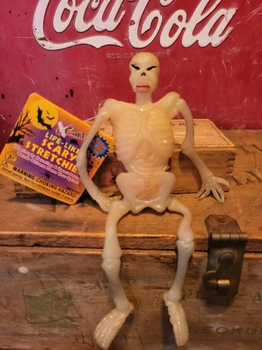2003 Imperial Skeleton Scary Stretchies Rubber Soft Jiggler Glow in Dark Tag