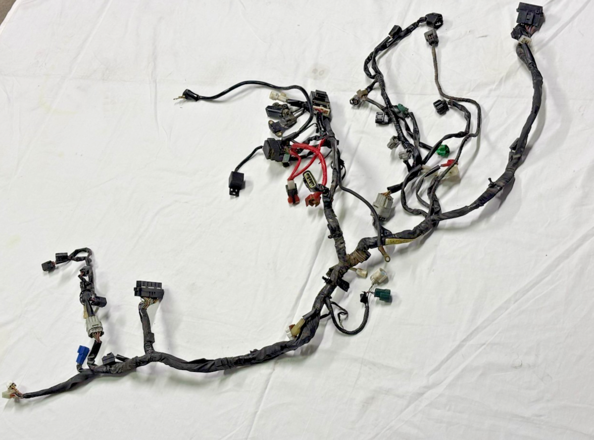 Yamaha YZF R1 R 1 Main Wire Harness 04 05 06 2004 2005 2006 Needs