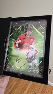 2026 Fanatics Under Wraps NHL Emanate Ryan Leonard Rookie Green /99 Capitals