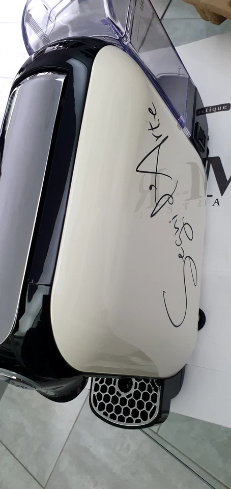 macchina caffe capsule SGL + 100 capsule fatto un 300 caffè vendo cambio modello - Immagine 3 di 4