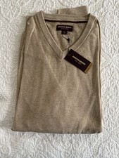 Johnston  Murphy V-Neck Sweaters, Two 2 , Oatmeal and Green, Men  s Size 2XL