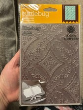 Cricut cuttlebug embossing folder 5 in x 7 in