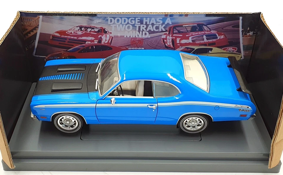 Ertl 1/18 Scale 29330P - 1971 Plymouth Duster Campbell Collection Blue - Image 4 of 4