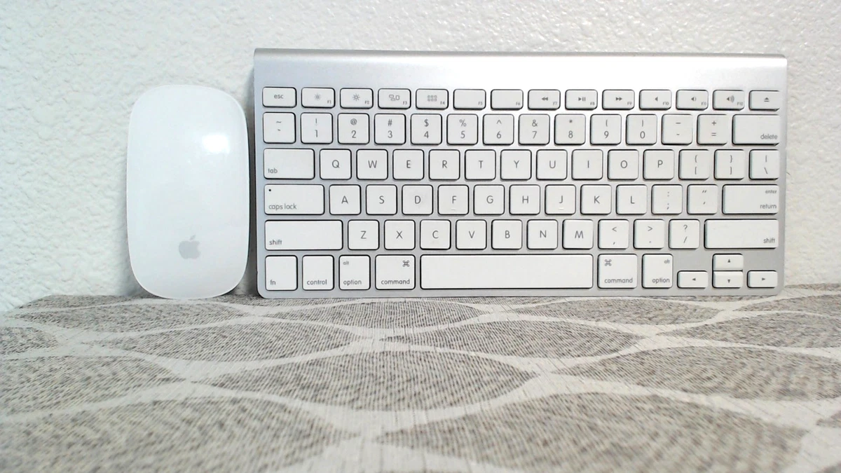 Apple Wireless Computer Keyboard & Mouse Bundles for Sale - eBay