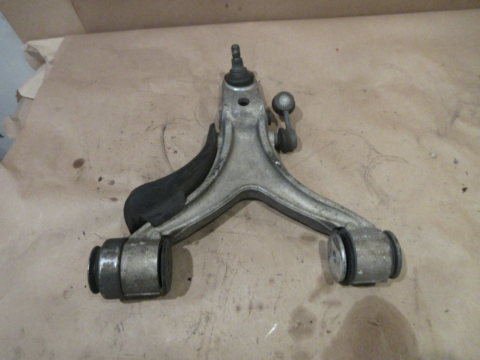 Maserati Quattroporte  LH Front Lower Suspension Control Arm 