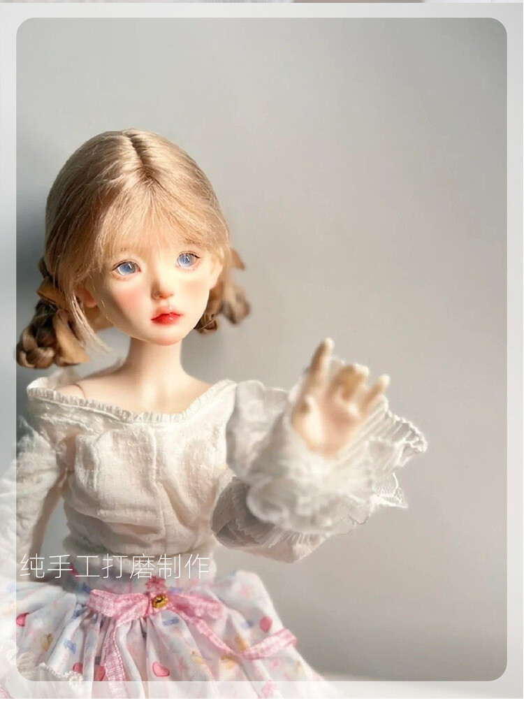 アメリカブランド Cloveray のプラスチック BJD 精巧なドール アメリカブランド Cloveray のプラスチック BJD 精巧なドール