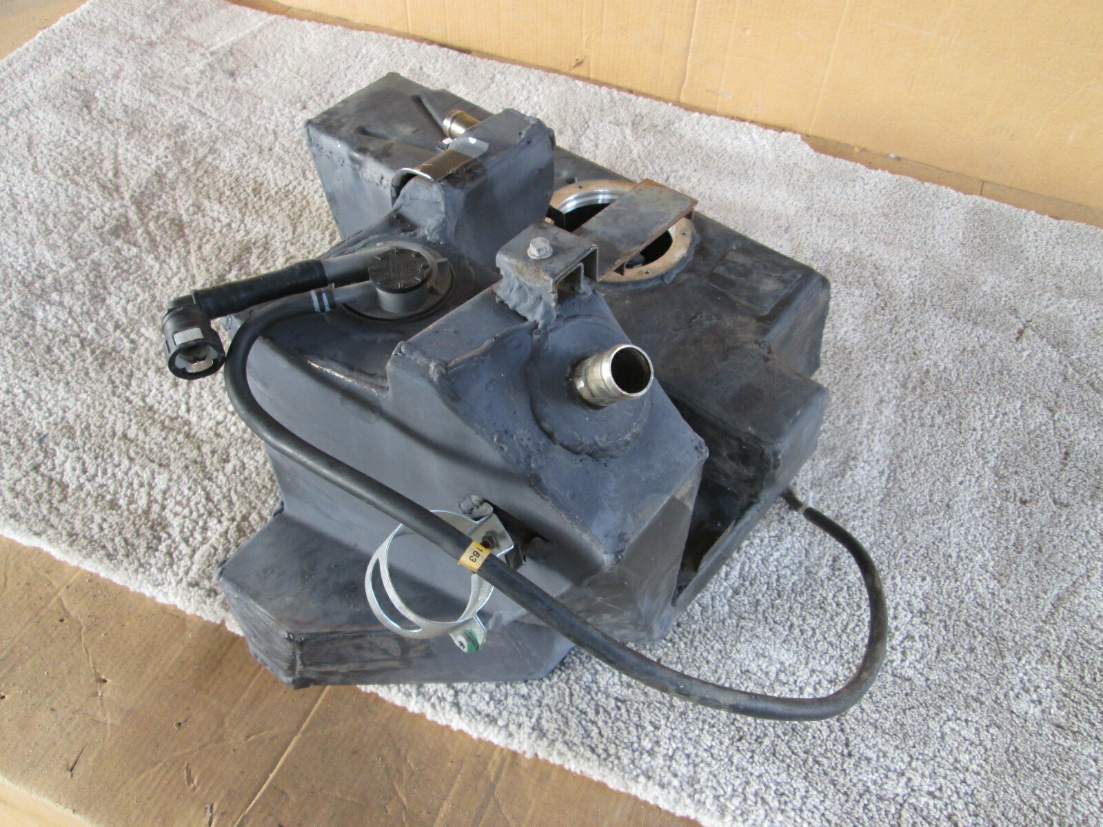 Lamborghini Gallardo Spider RH Fuel / Gas Tank- P/N 407201076A