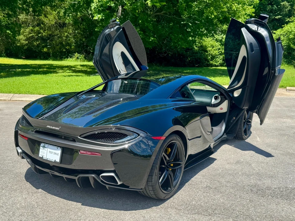 2017 McLaren 570 - Изображение 3 из 4