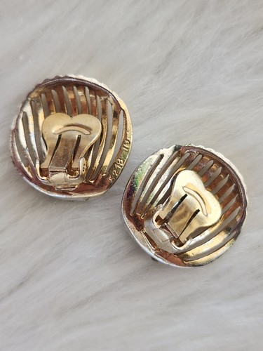 Vintage Boucher 521819 Clear Rhinestone Ribbed Swirl Clip On Earrings Read! - Picture 8 of 14