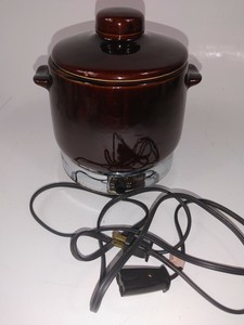 Vintage Mid Century Sears West Bend Crock Slow Cooker Heat Rite w Base