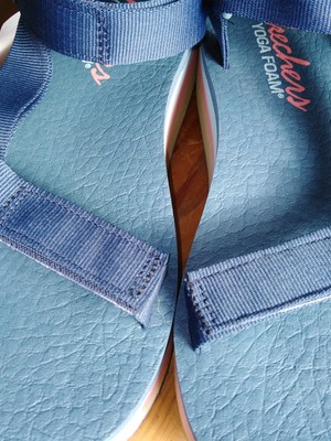 skechers yoga foam sandals uk