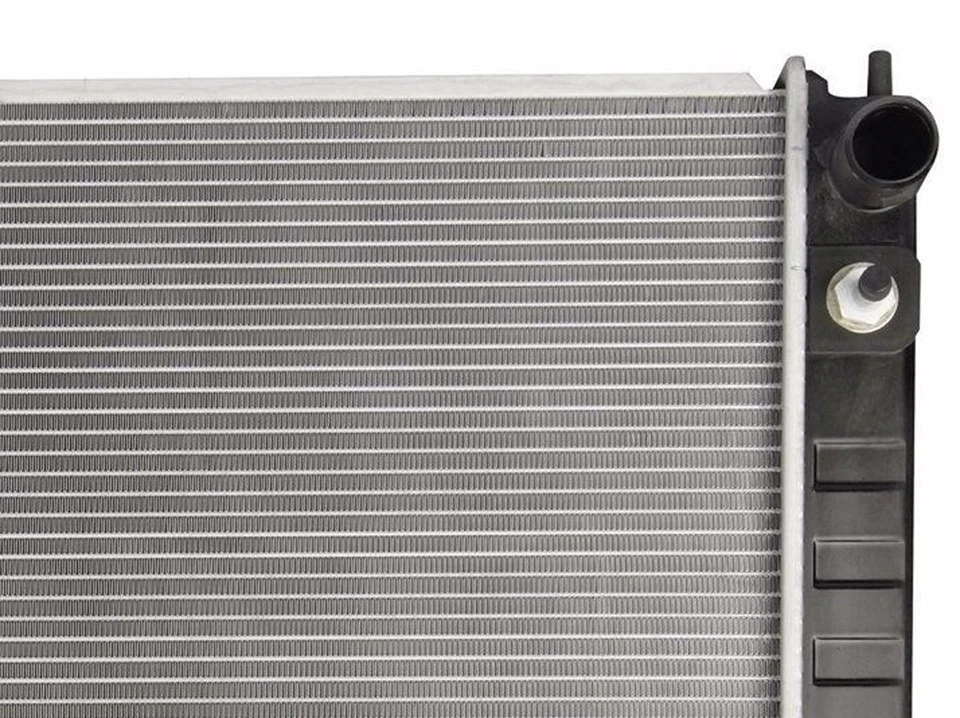 New Radiator For 2014-2017 INFINITI QX70 EX35 3.7L 5.0L - Image 4 of 4