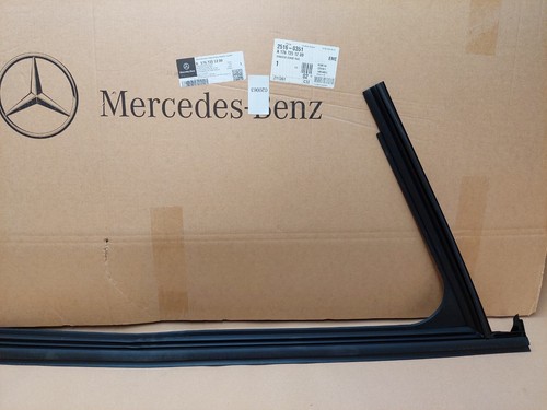 Mercedes A Class W176 Front Right Door Window Guide Seal Rail A1767251200 NEW - Picture 8 of 10