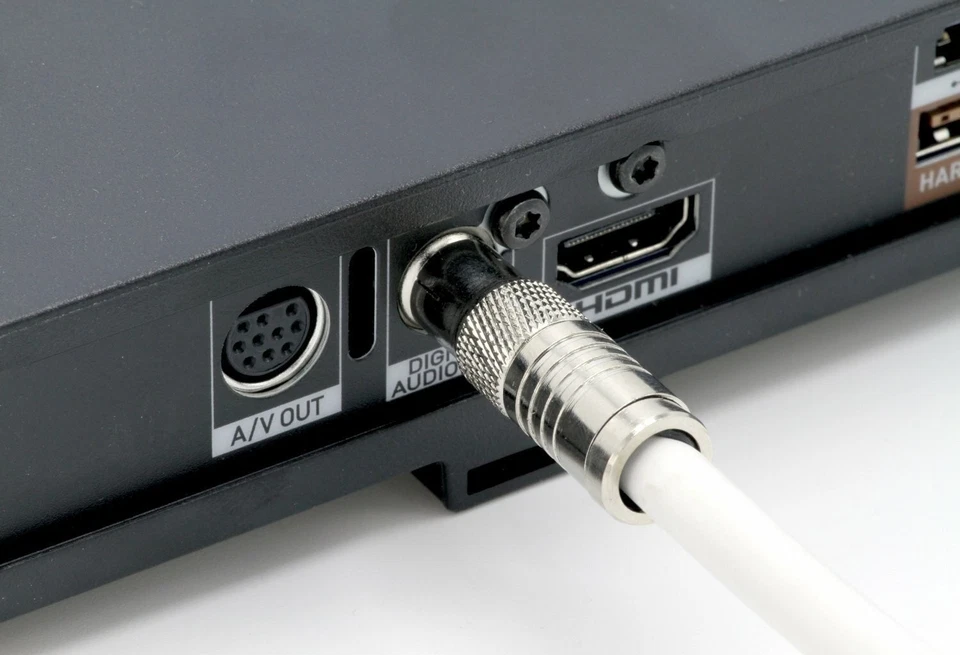 White Digital Audio Coaxial Cable Subwoofer Cable - (S/PDIF) RCA Cable, 200 Feet - Image 4 of 4