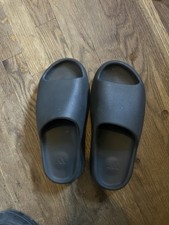 Adidas Yeezy slides "Onyx"