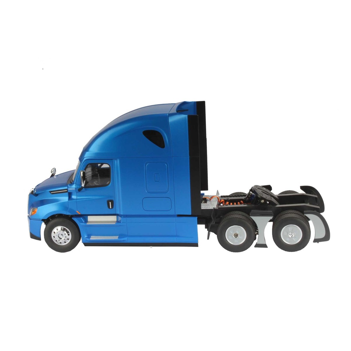 Diecast Masters 1:16 Scale Cascadia Freightliner - Blue for sale