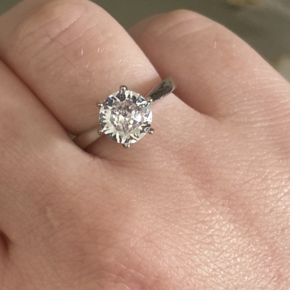 Classic Engagement Ring Size 6 18k White Gold Plated-image