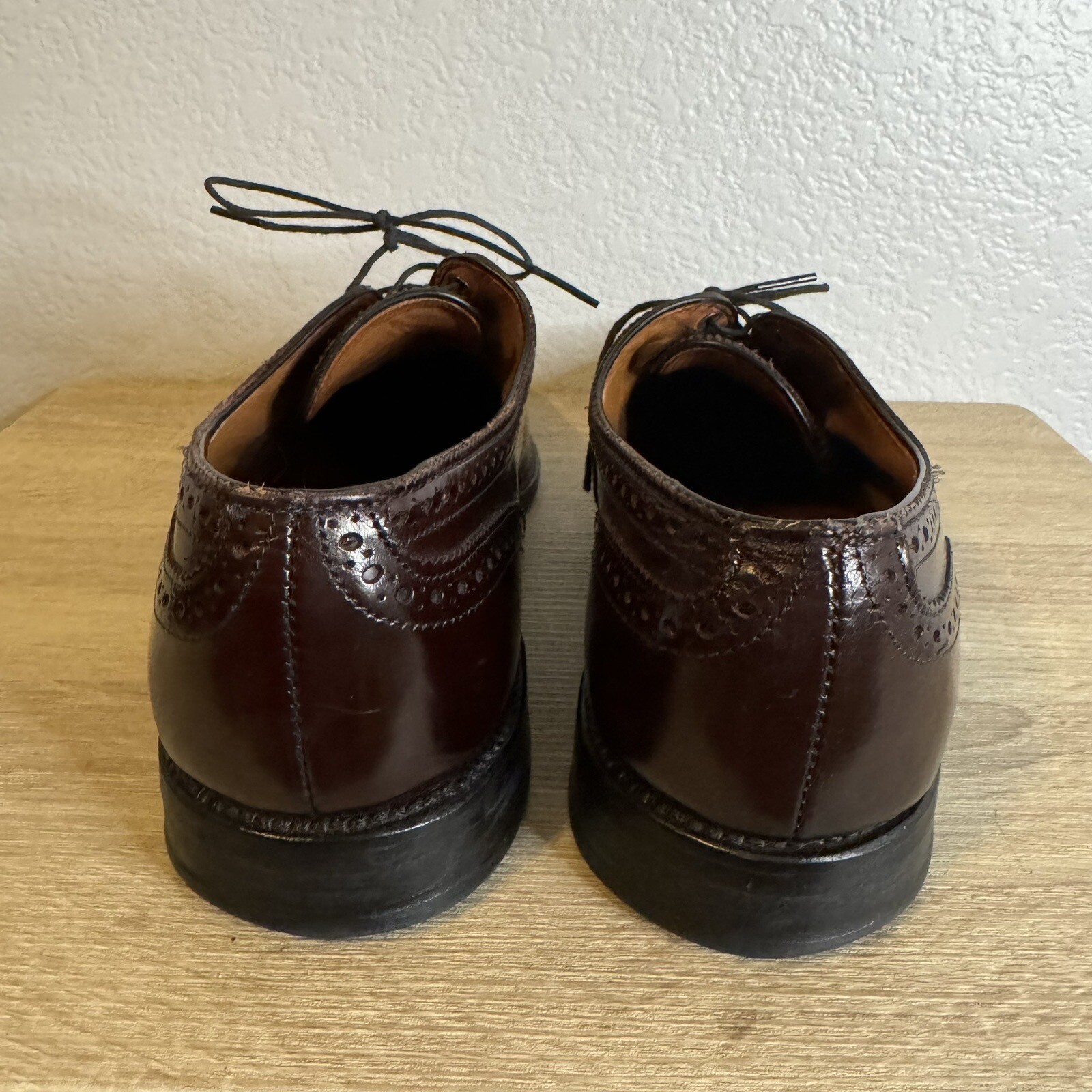 Allen Edmonds Sanford Mens Oxblood Oxford Cap Toe Dress Shoes 9.5 D
