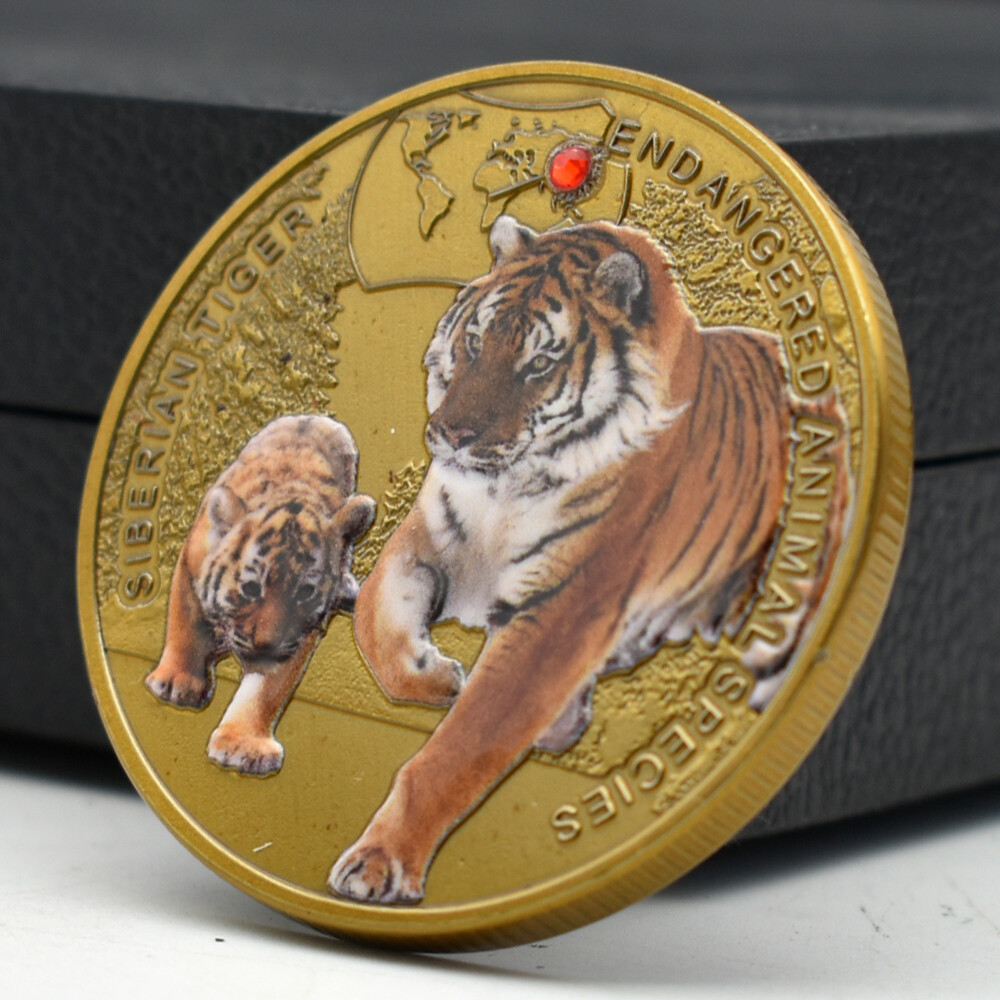2014 Zambia Endangered Animal Siberian Tiger Gold Plated Medal