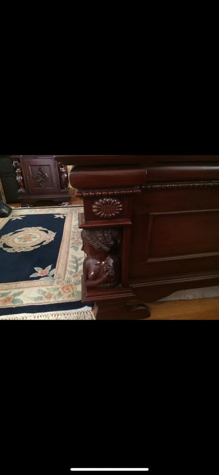 Stunning Complete King Bedroom Set Solid Mahogany Oak Wood Hand Carved Vintage - Image 4 of 4