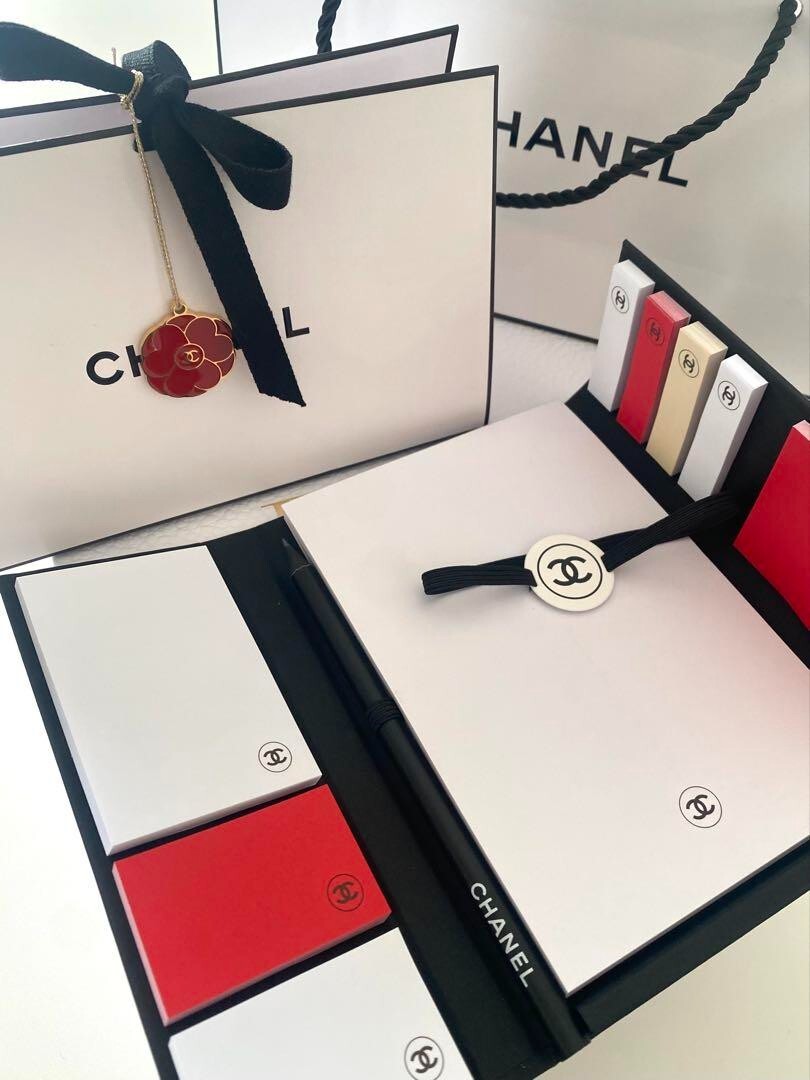 CHANEL Valentine Camellia Sticky Notes Japan Limited Edition 2464-image